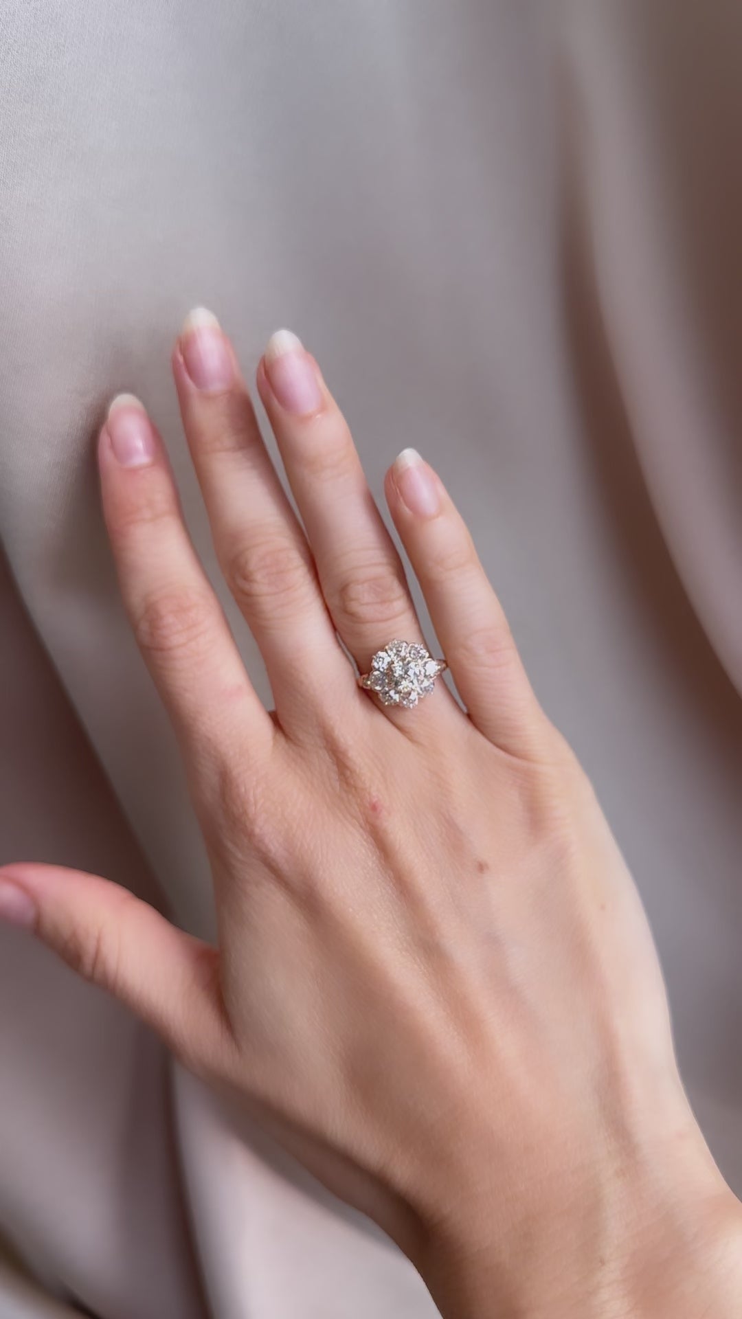 j-k-l color, si-i clarity diamond in rose gold setting