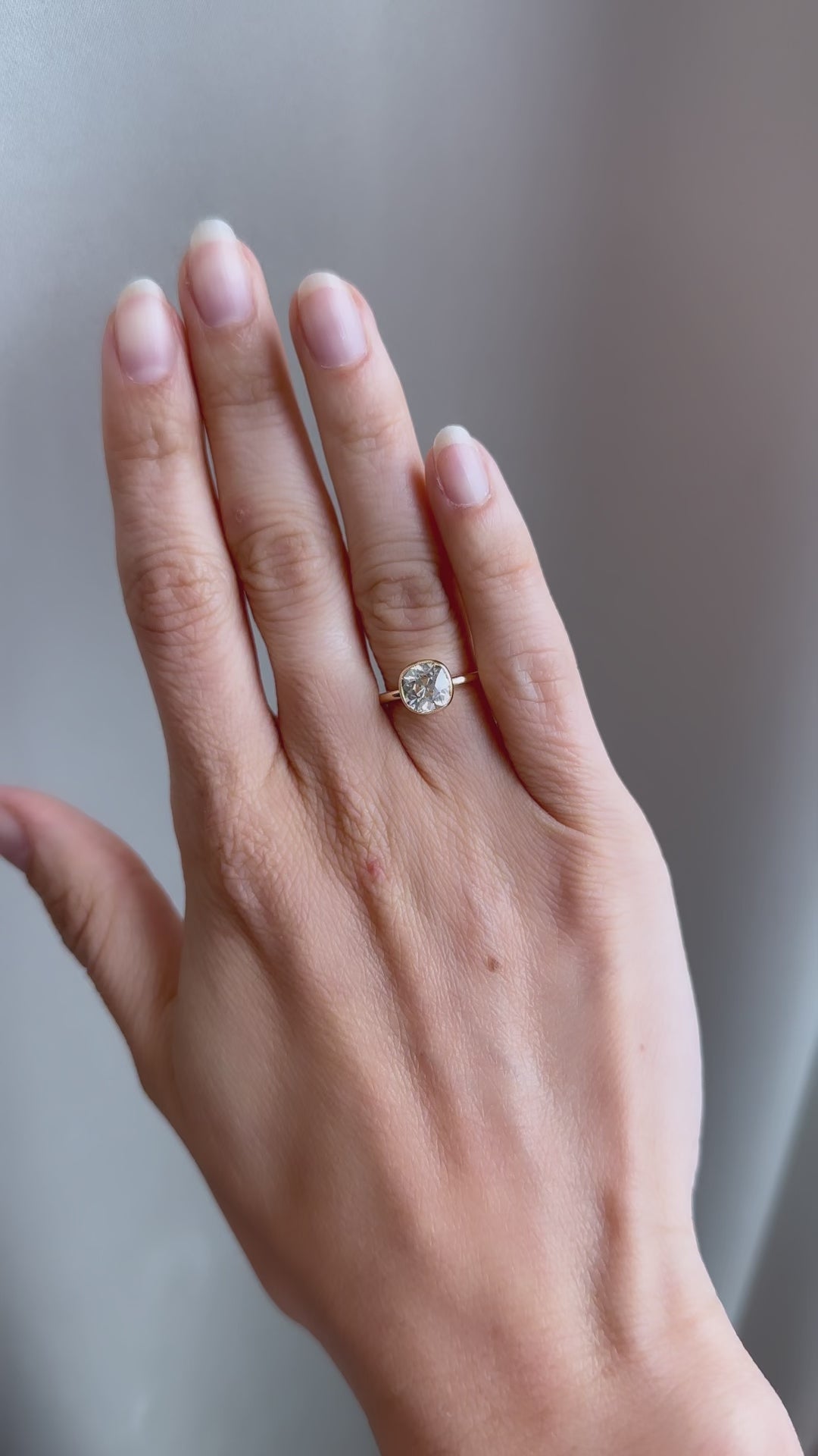 j-k-l color, vs clarity diamond in yellow gold setting