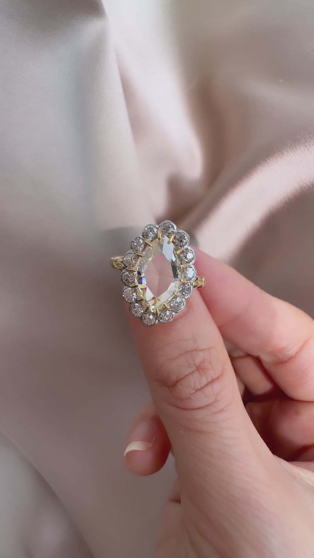 Marquise/Oval cut diamond 