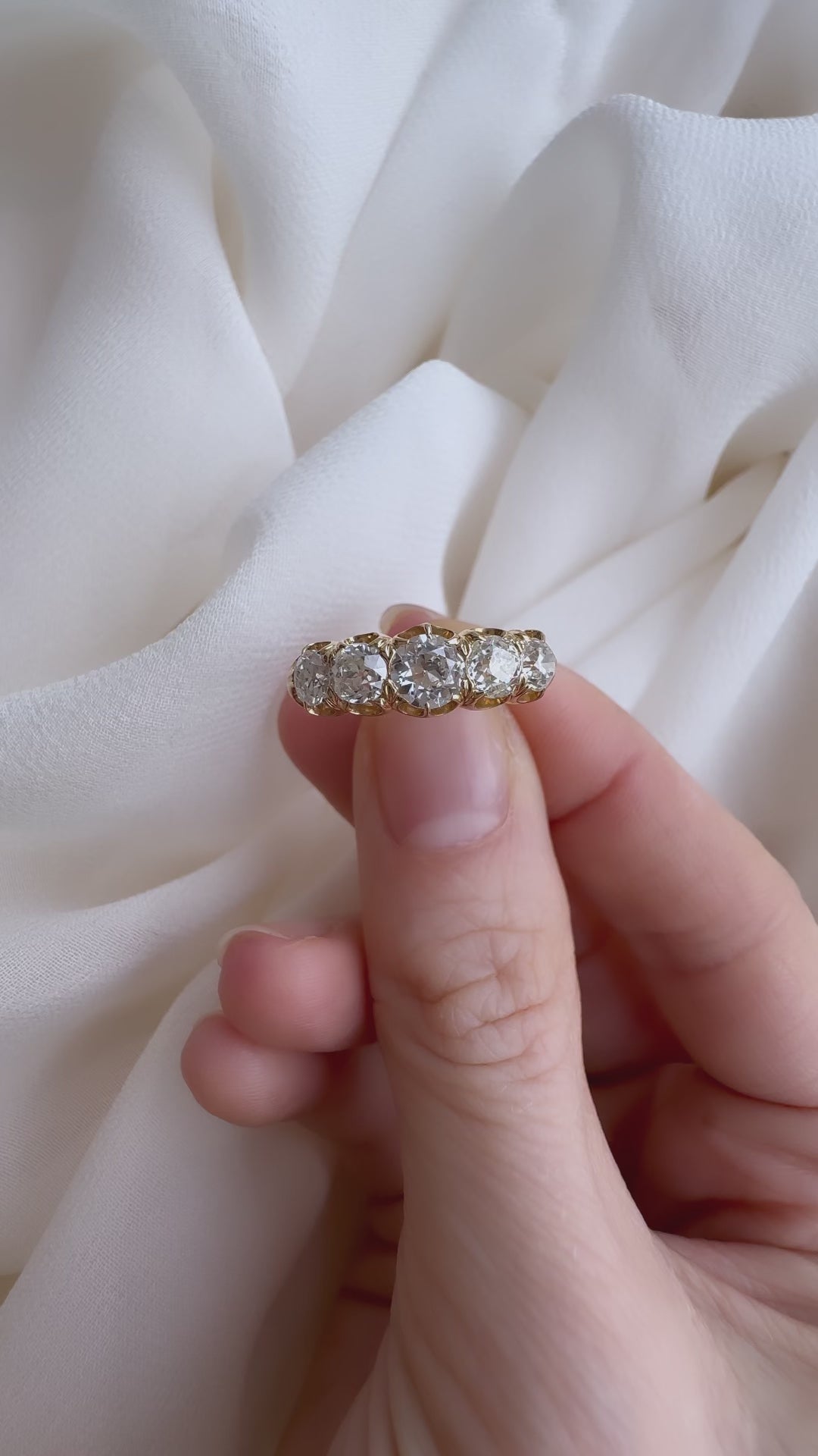 1-2 Carats vintage engagement ring