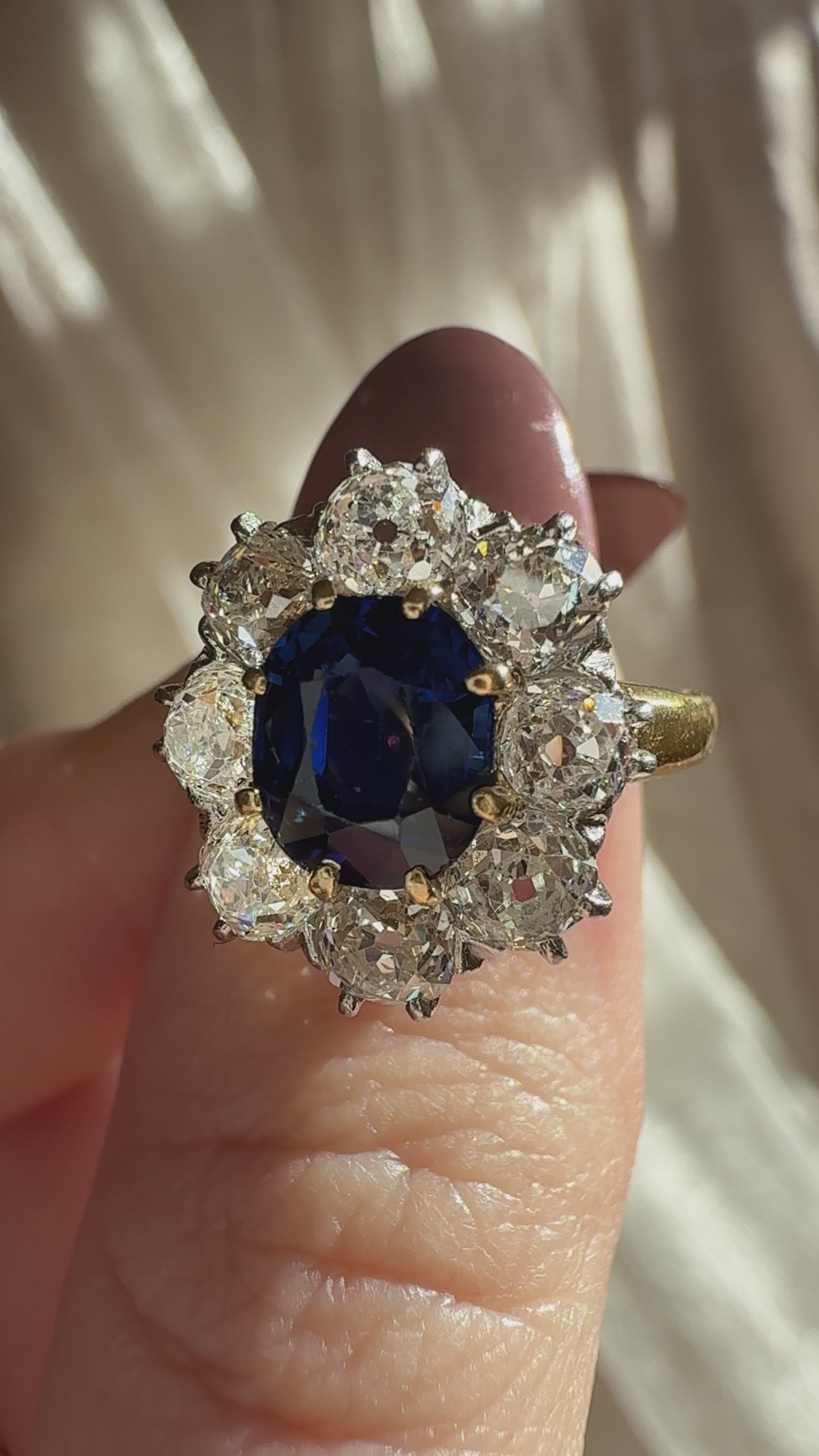 g-h-i color, diamond in two-tone setting