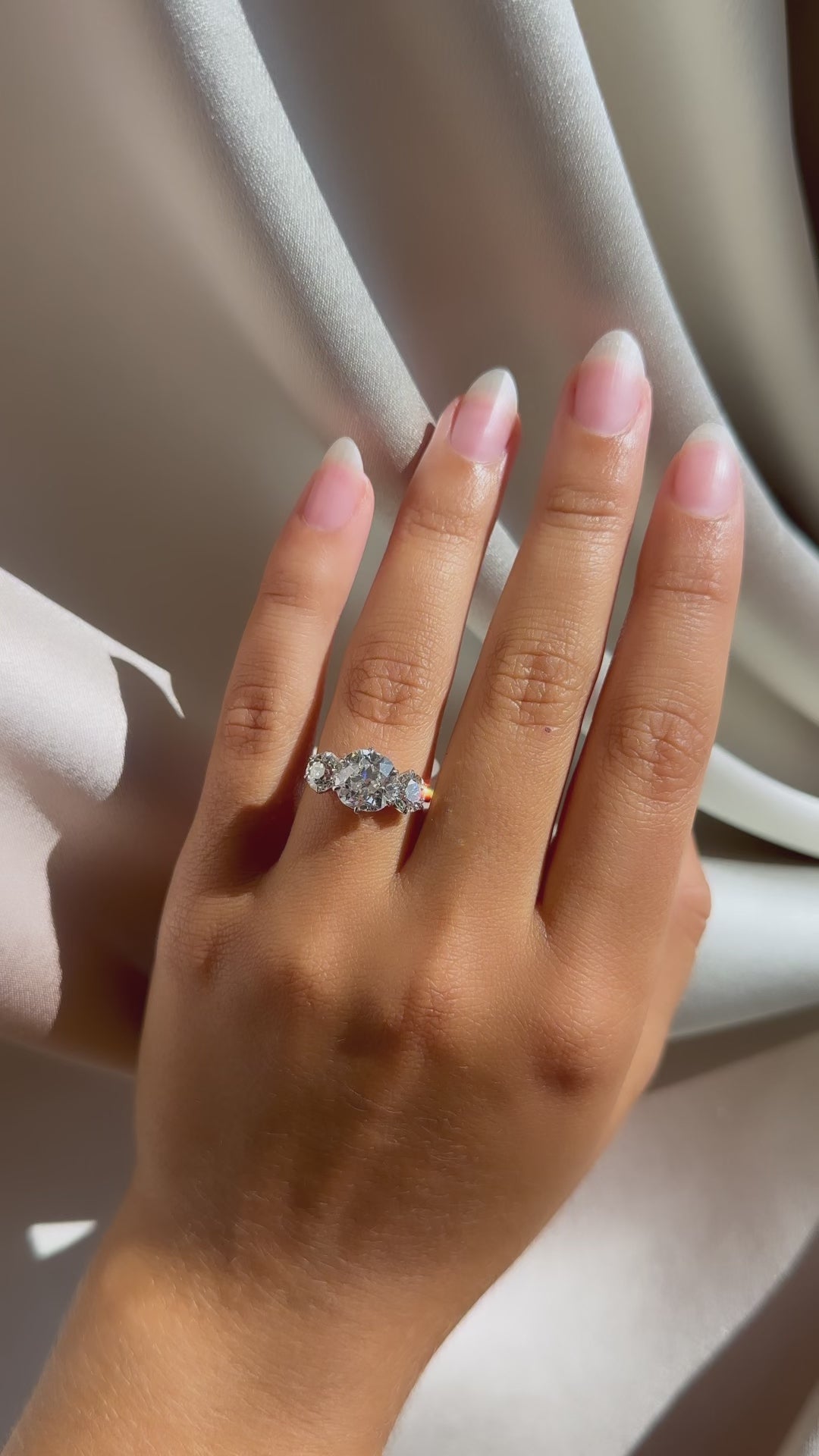 j-k-l color, si-i clarity diamond in platinum setting