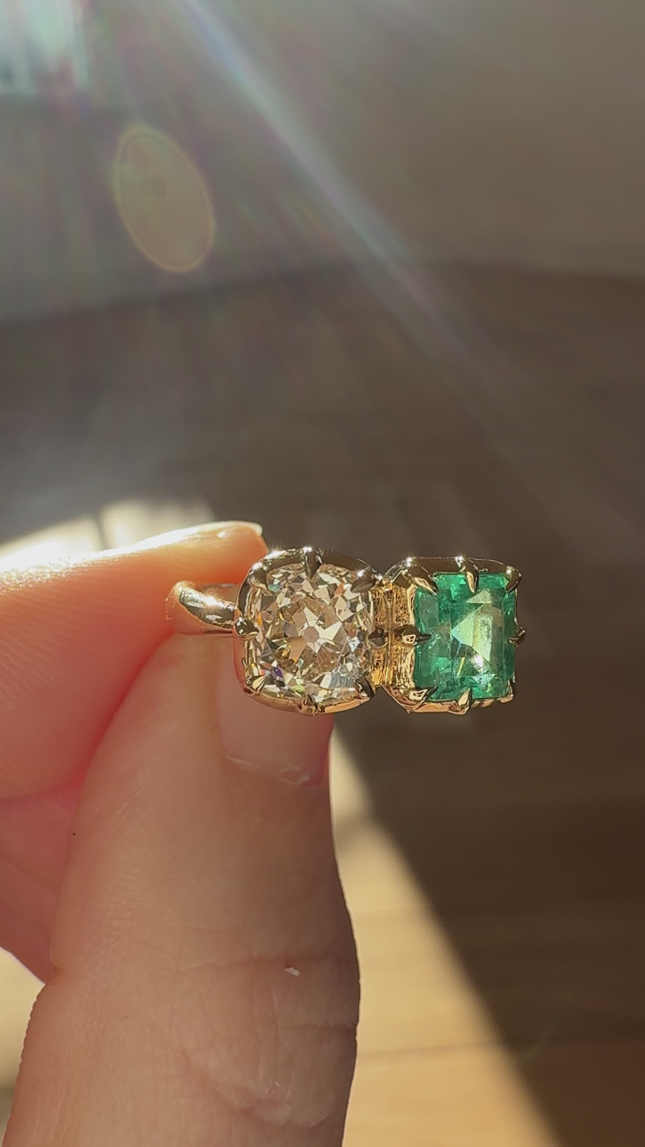 m-z color, si-i clarity diamond rings in yellow gold setting