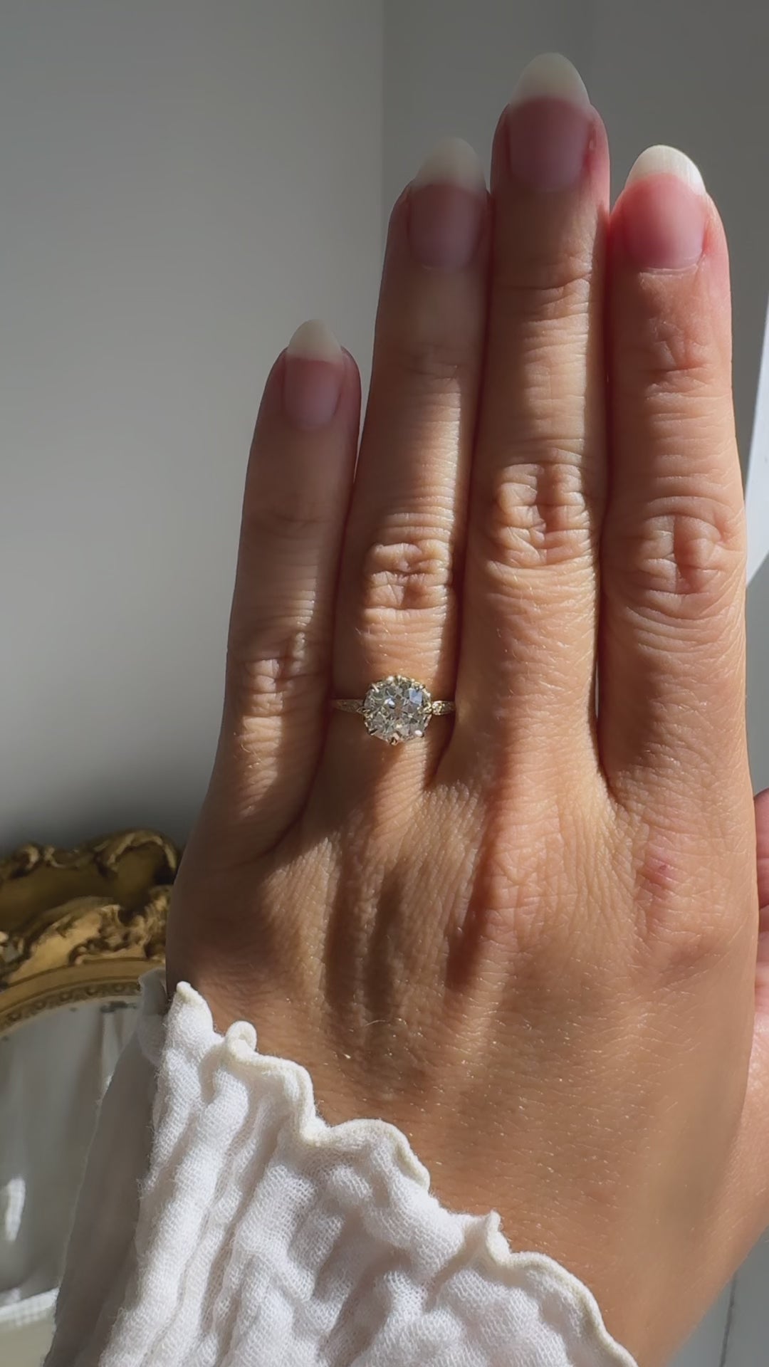 j-k-l color, vvs clarity diamond in yellow gold setting