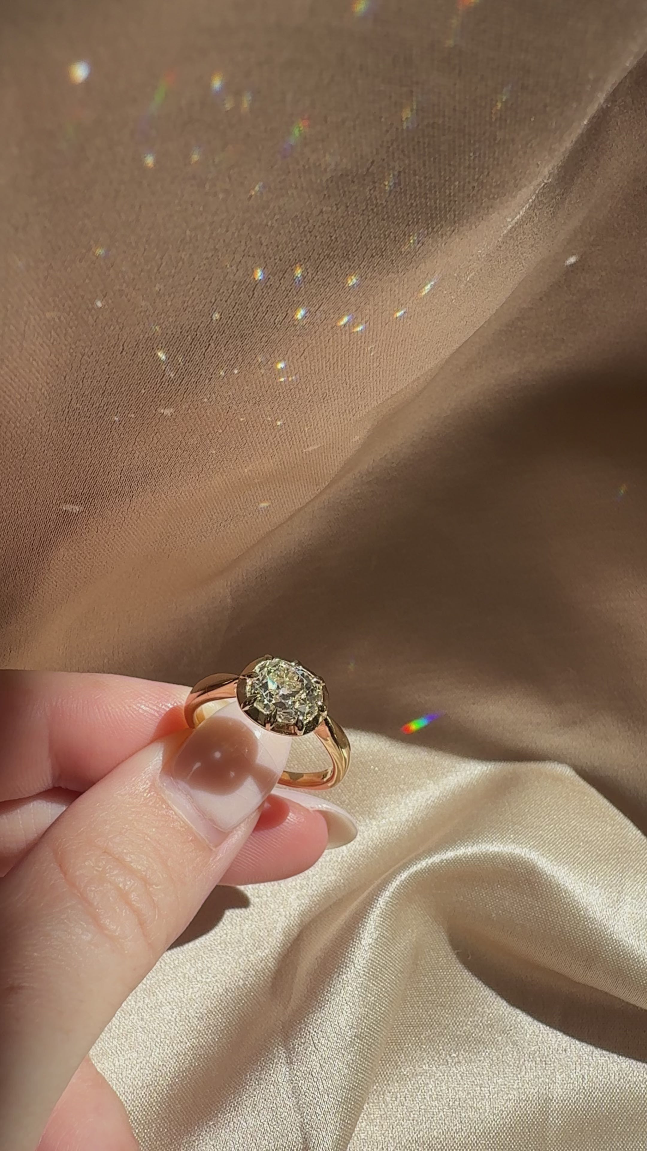 j-k-l color, vs clarity diamond in yellow gold setting