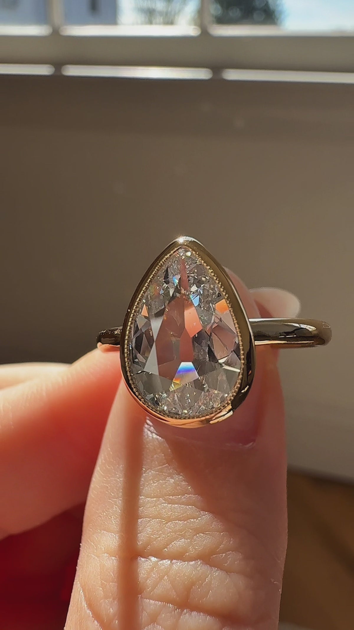Pear cut diamond Engagement Rings