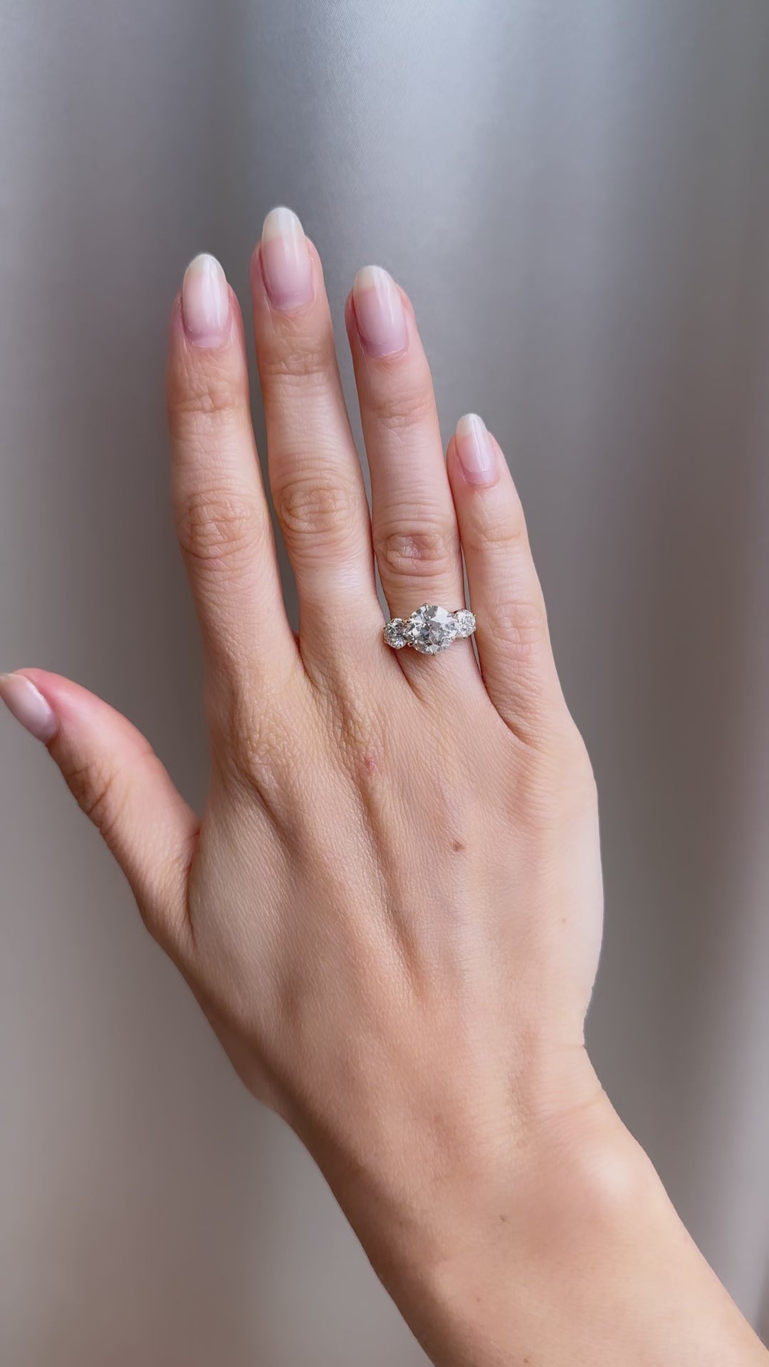 j-k-l color, vs clarity diamond in yellow gold setting