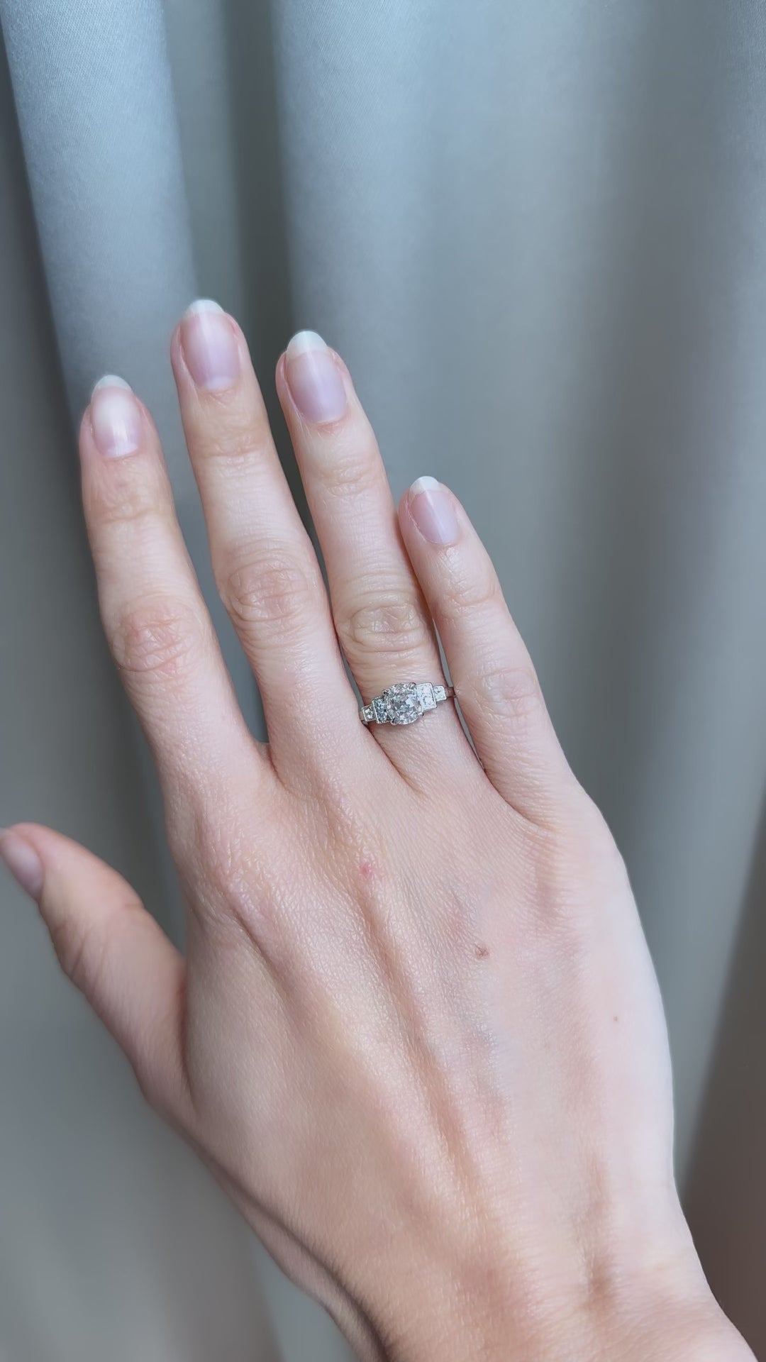 g-h-i color, vs clarity diamond in platinum setting