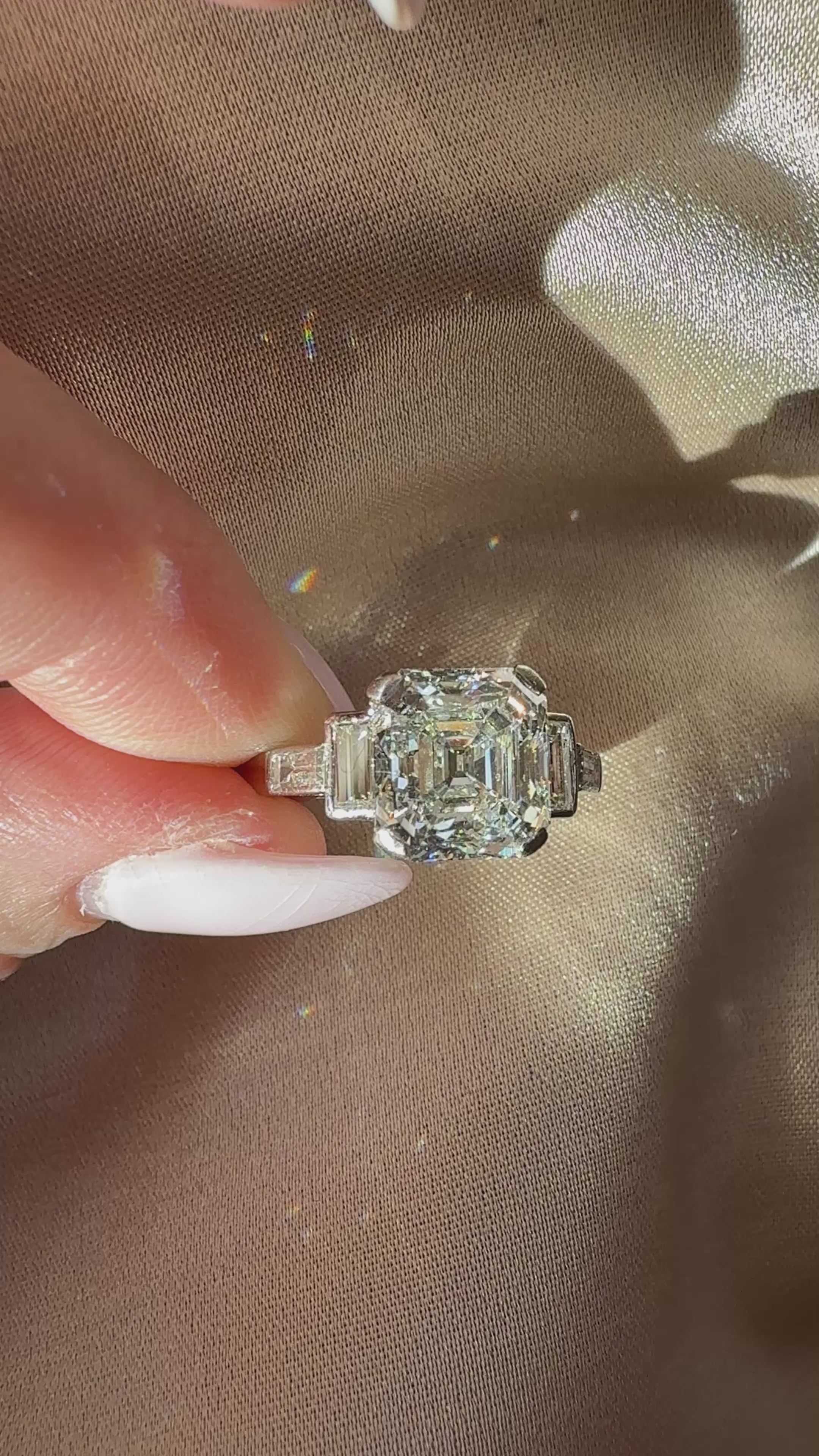 g-h-i color, vs clarity diamond in platinum setting