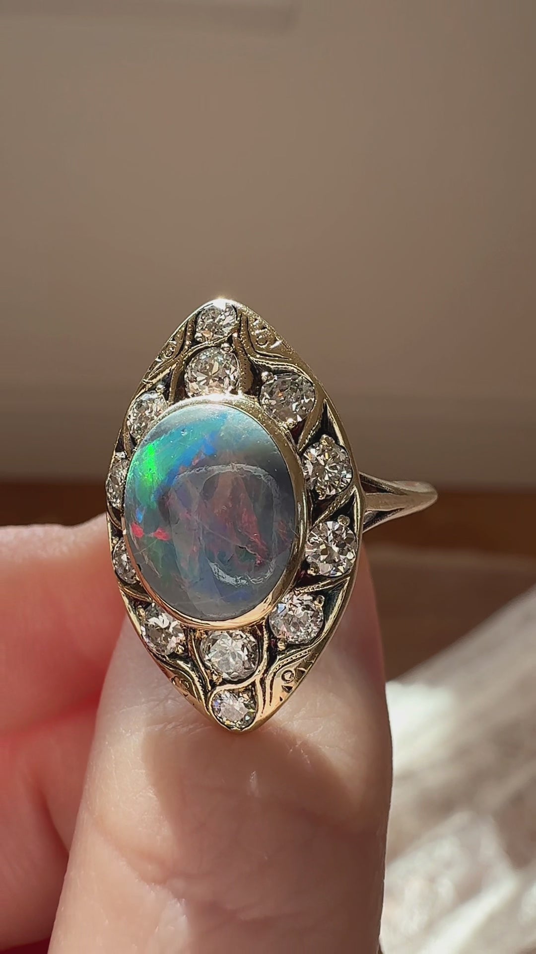 Marquise/Oval cut diamond Rings