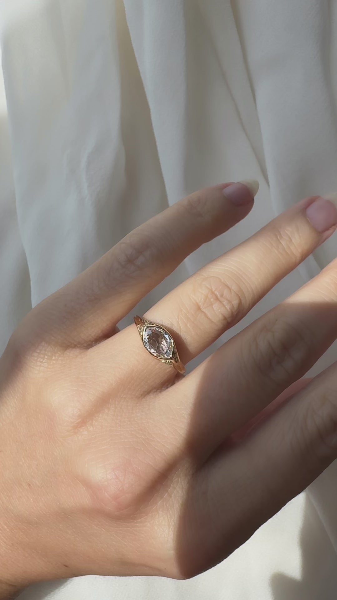 Marquise/Oval cut diamond Rings