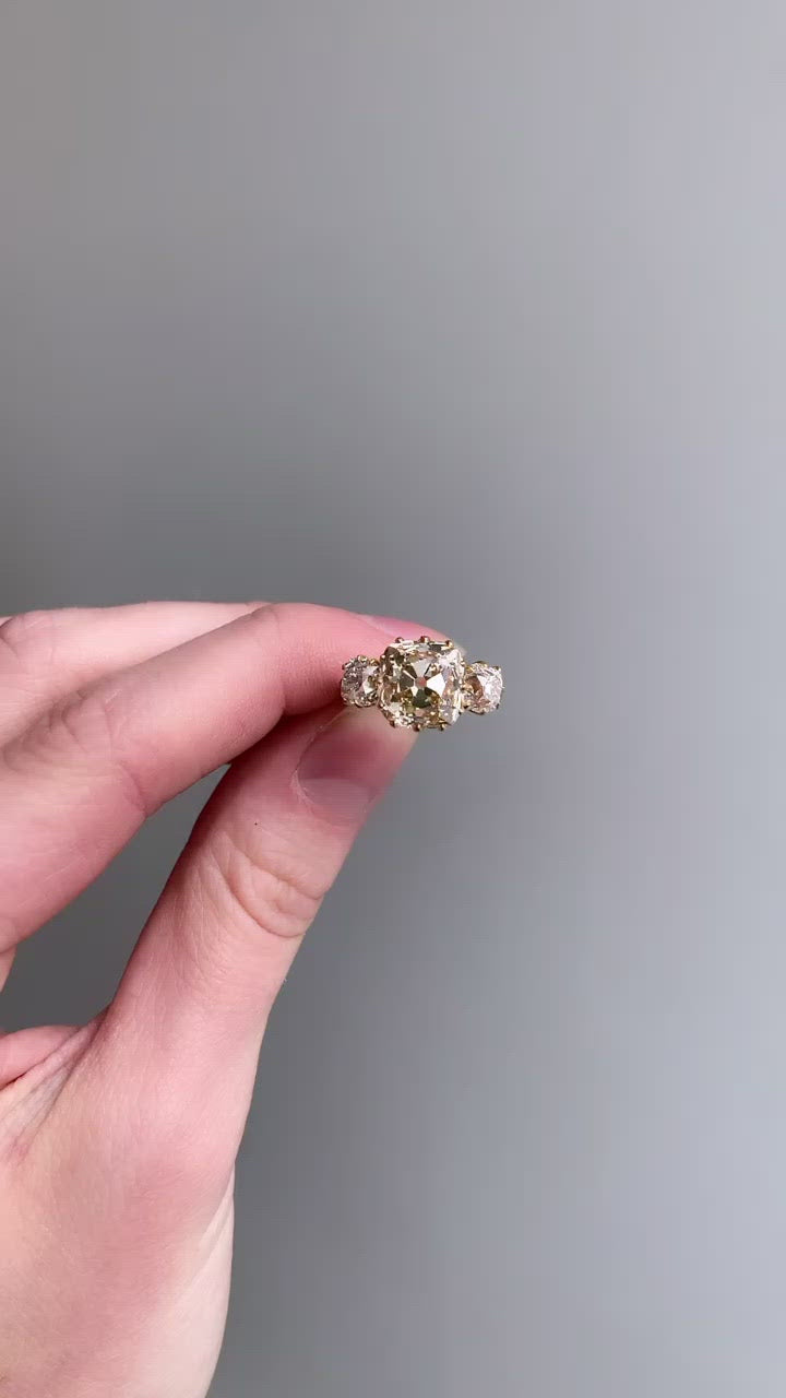 m-z color, si-i clarity diamond uncategorized in yellow gold setting