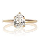1.00ct Pear cut diamond Ring