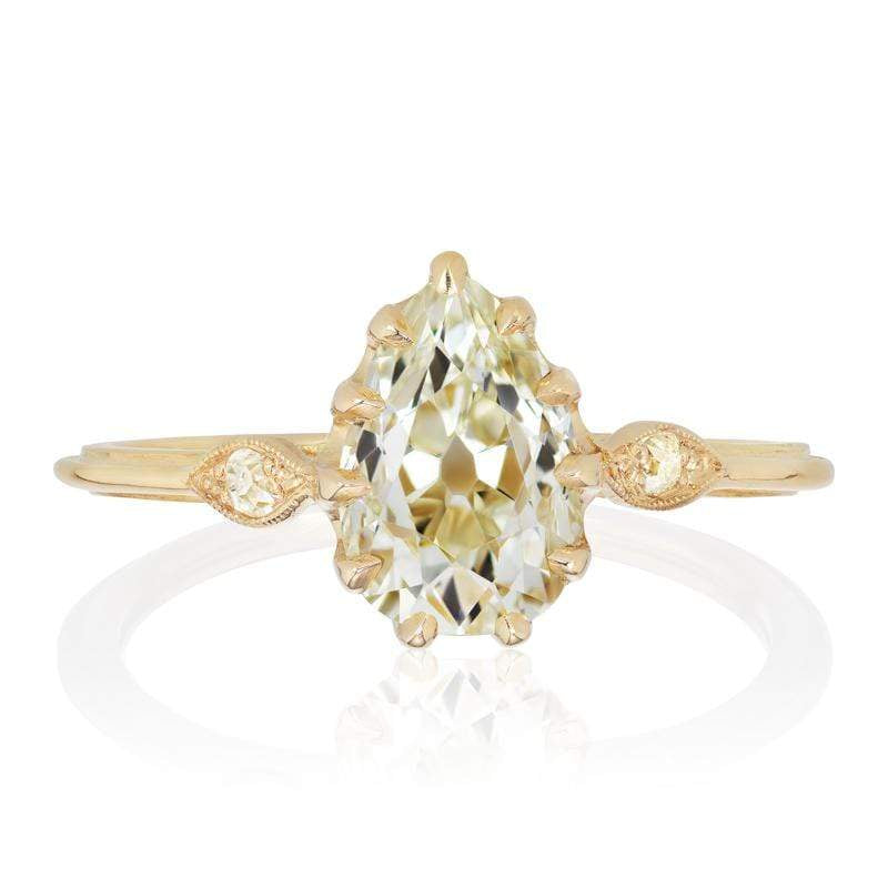 1.37ct Pear cut diamond Ring