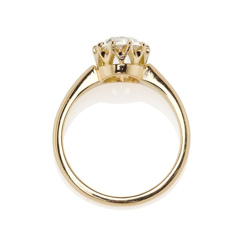 Solitaire Ring in a 10-prong 18 karat Yellow Gold Setting