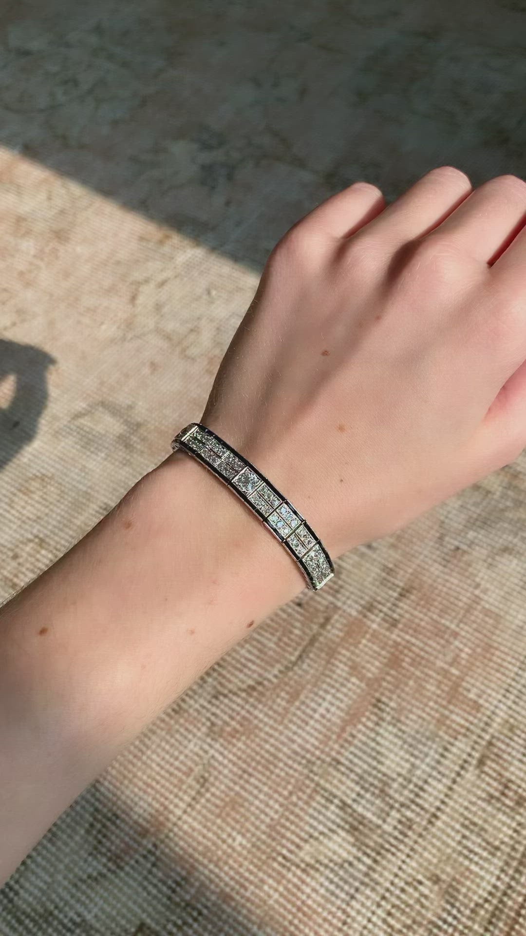 3-4 Carats gemstones  vintage engagement ring