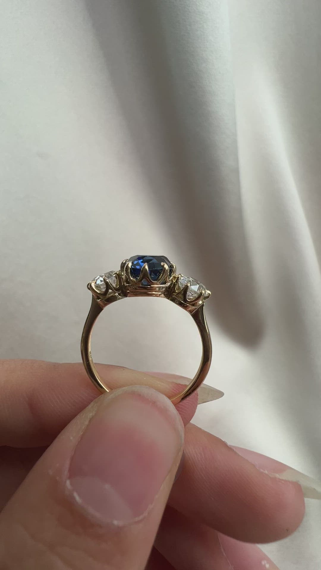 Marquise/Oval cut diamond 