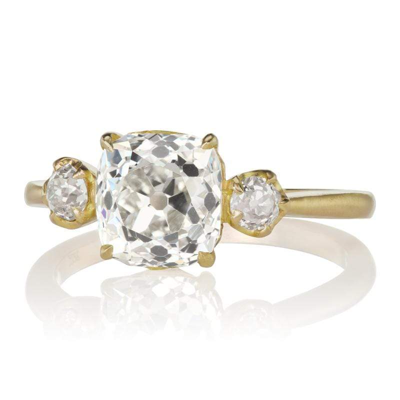 Vintage-Inspired Yellow Gold 3 Stone Ring