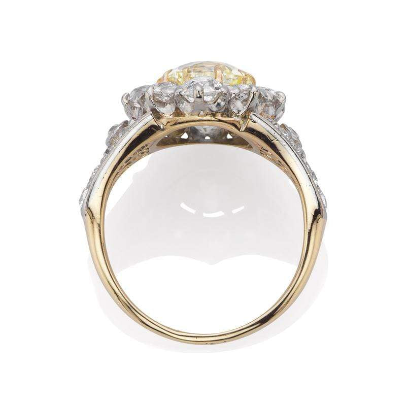 2-3 Carats vintage engagement ring
