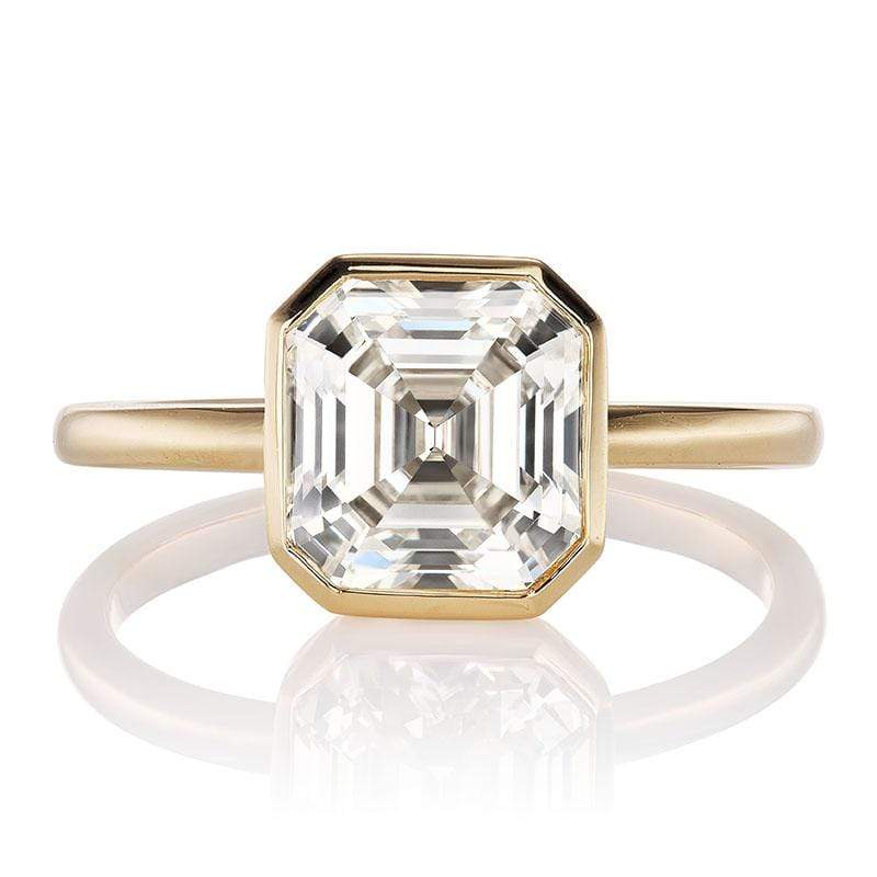 2.61 carat VVS2 Asscher Cut Engagement Ring in Sleek Minimal Design