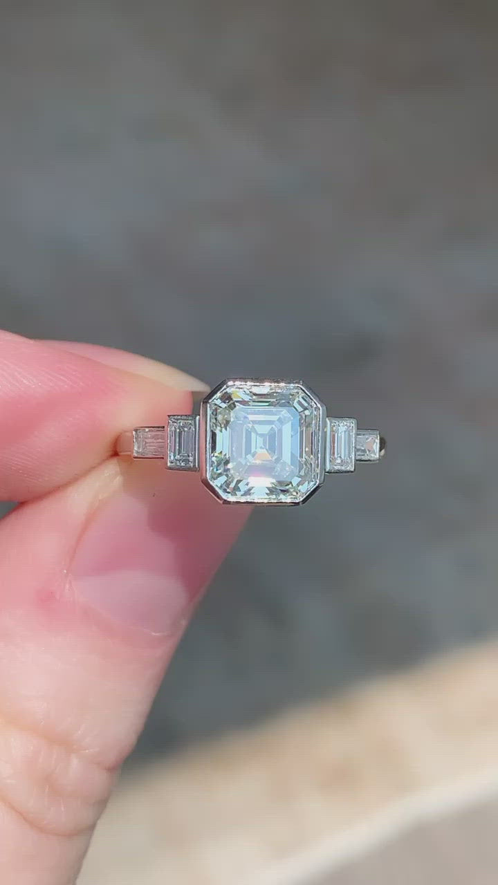 Step  cut diamond 