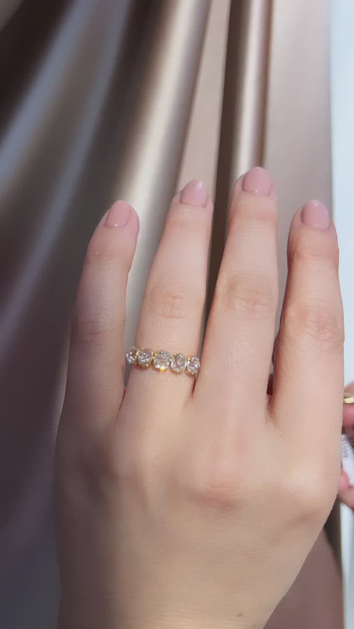 1-2 Carats vintage engagement ring