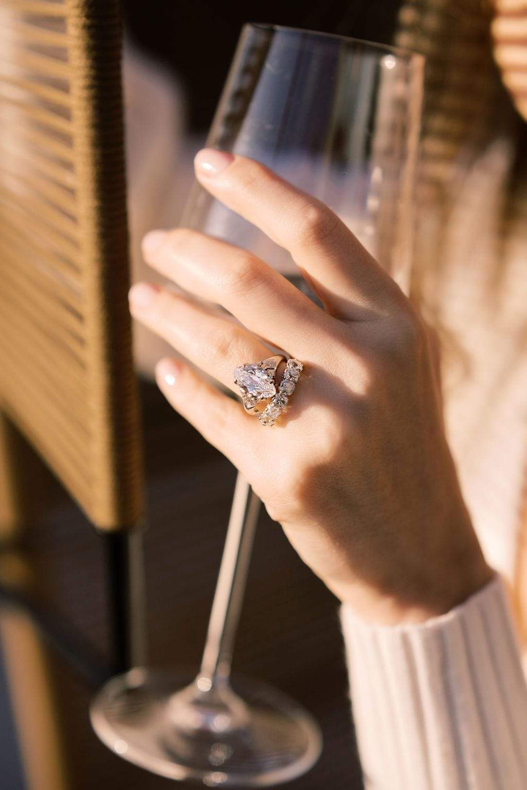 3-01-moval-cut-diamond-ring-13388948078675