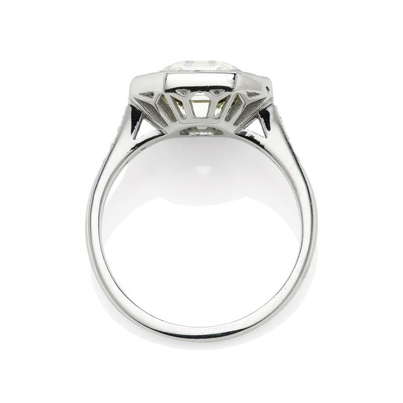 3.05ct Asscher cut diamond Ring