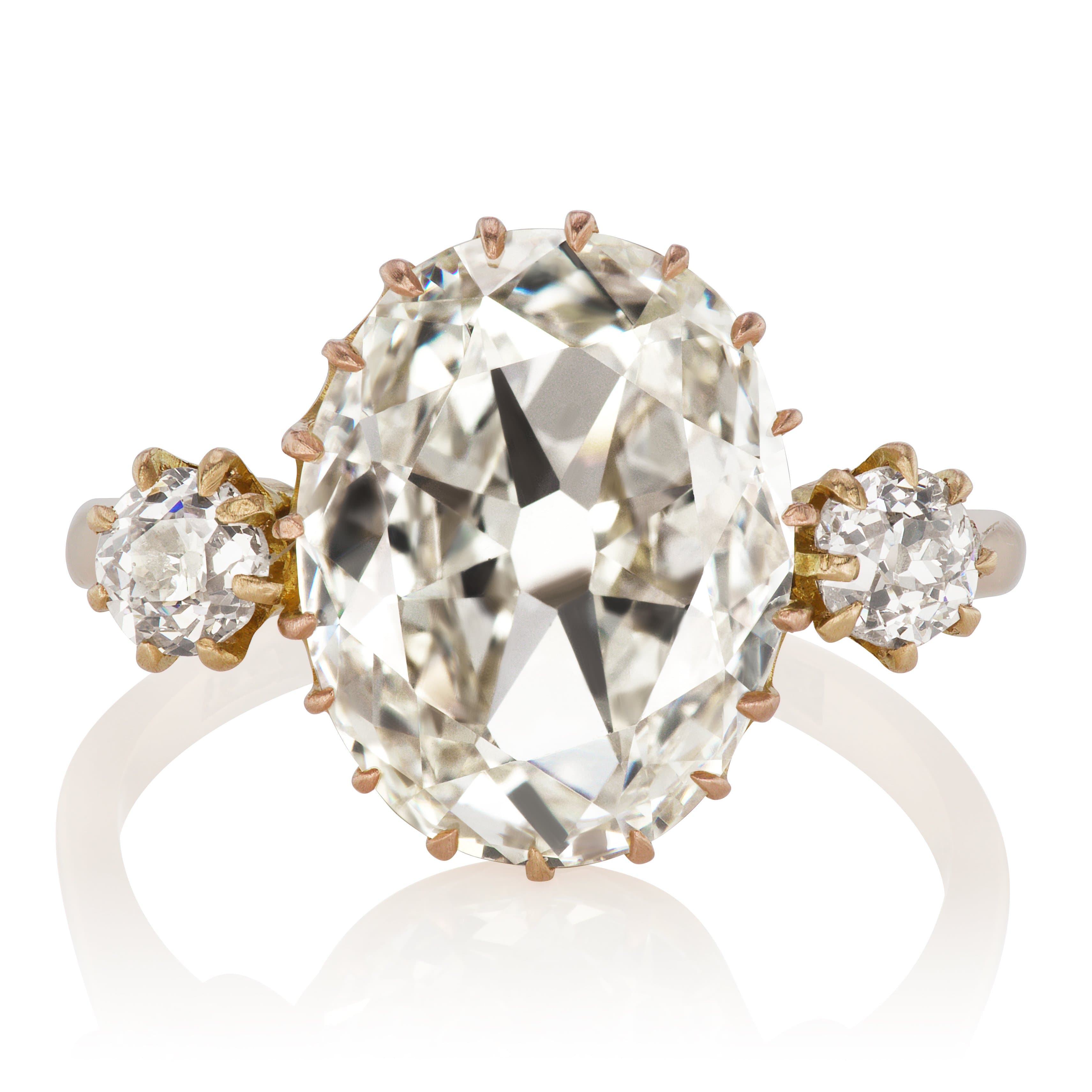 3.07ct old mine/oval cut diamond Ring