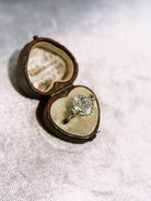 3.07ct old mine/oval cut diamond Ring