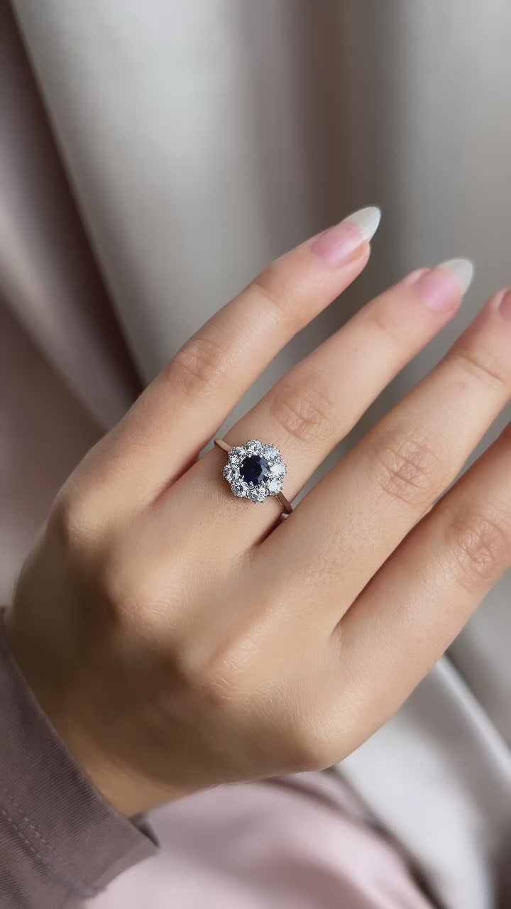 diamond in platinum setting