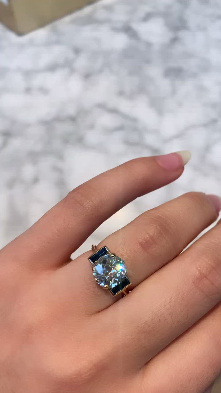 j-k-l color, si-i clarity diamond in yellow gold setting