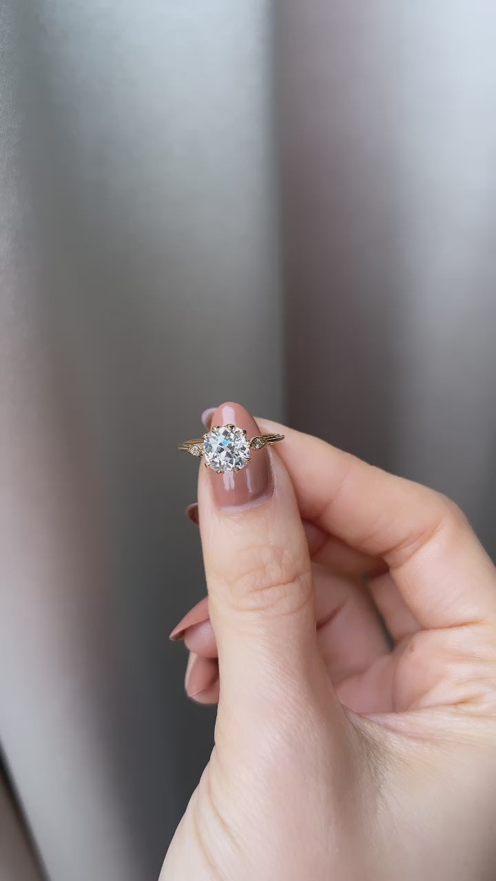 Old Mine cut diamond 