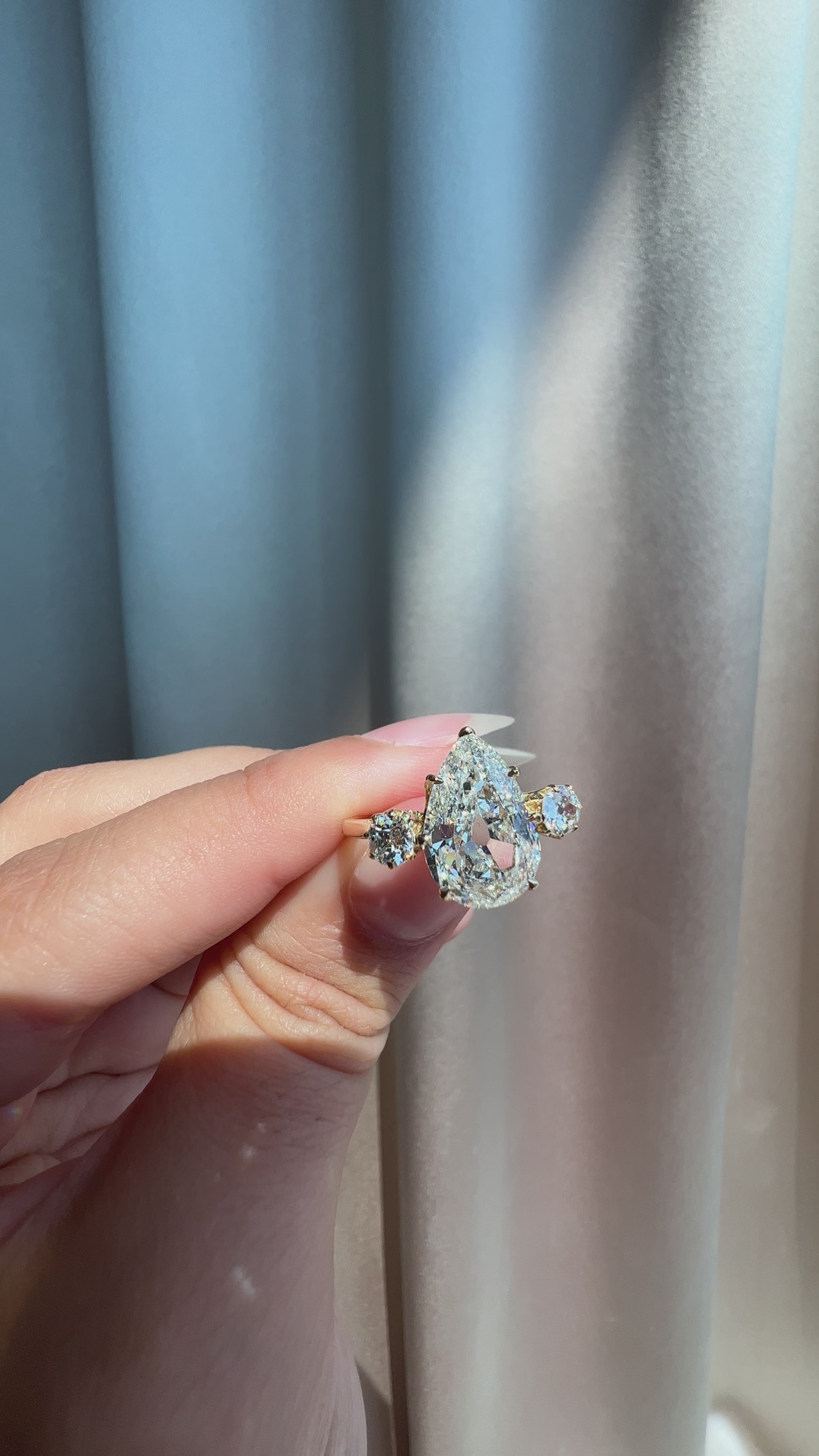 Pear cut diamond 