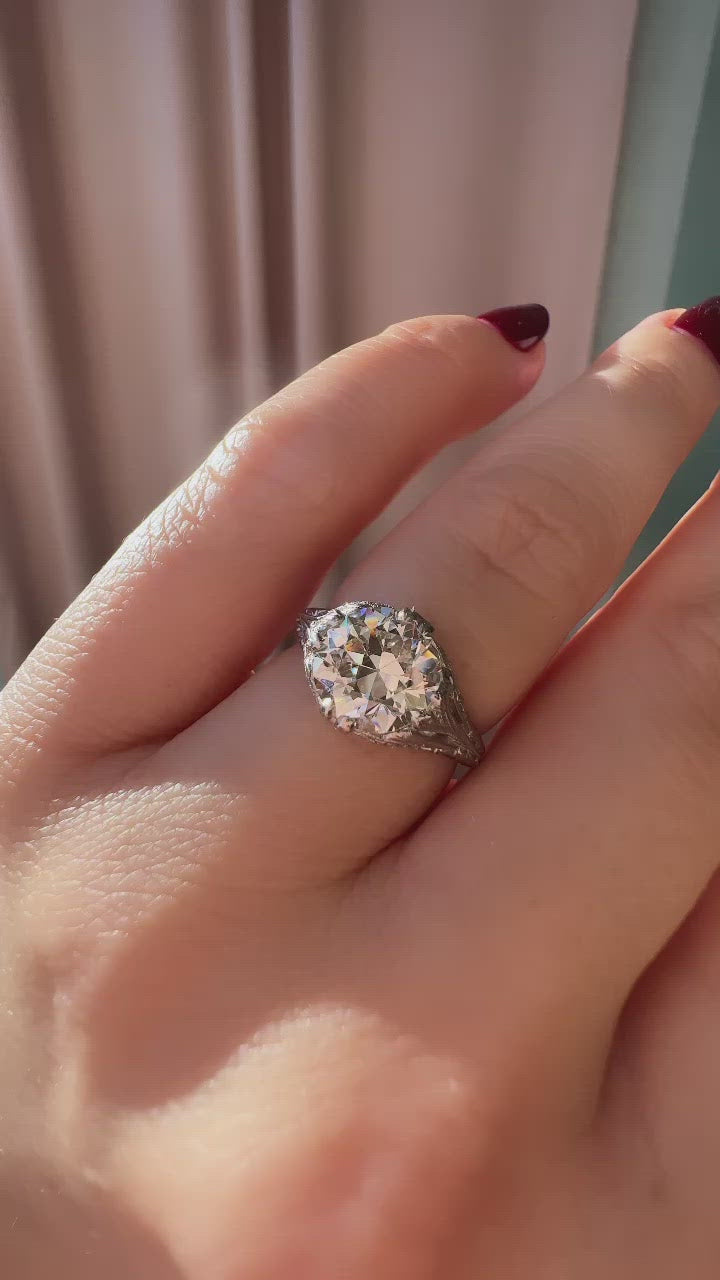 j-k-l color, si-i clarity diamond in platinum setting