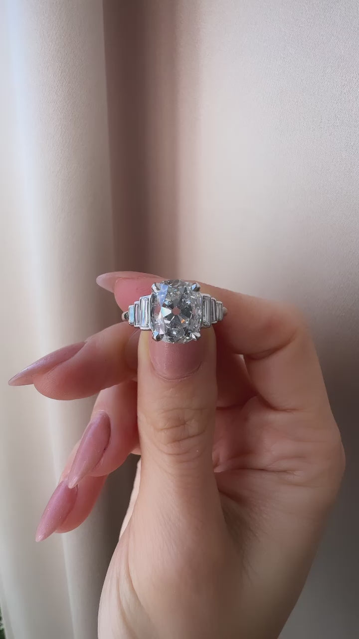 Old Mine cut diamond 