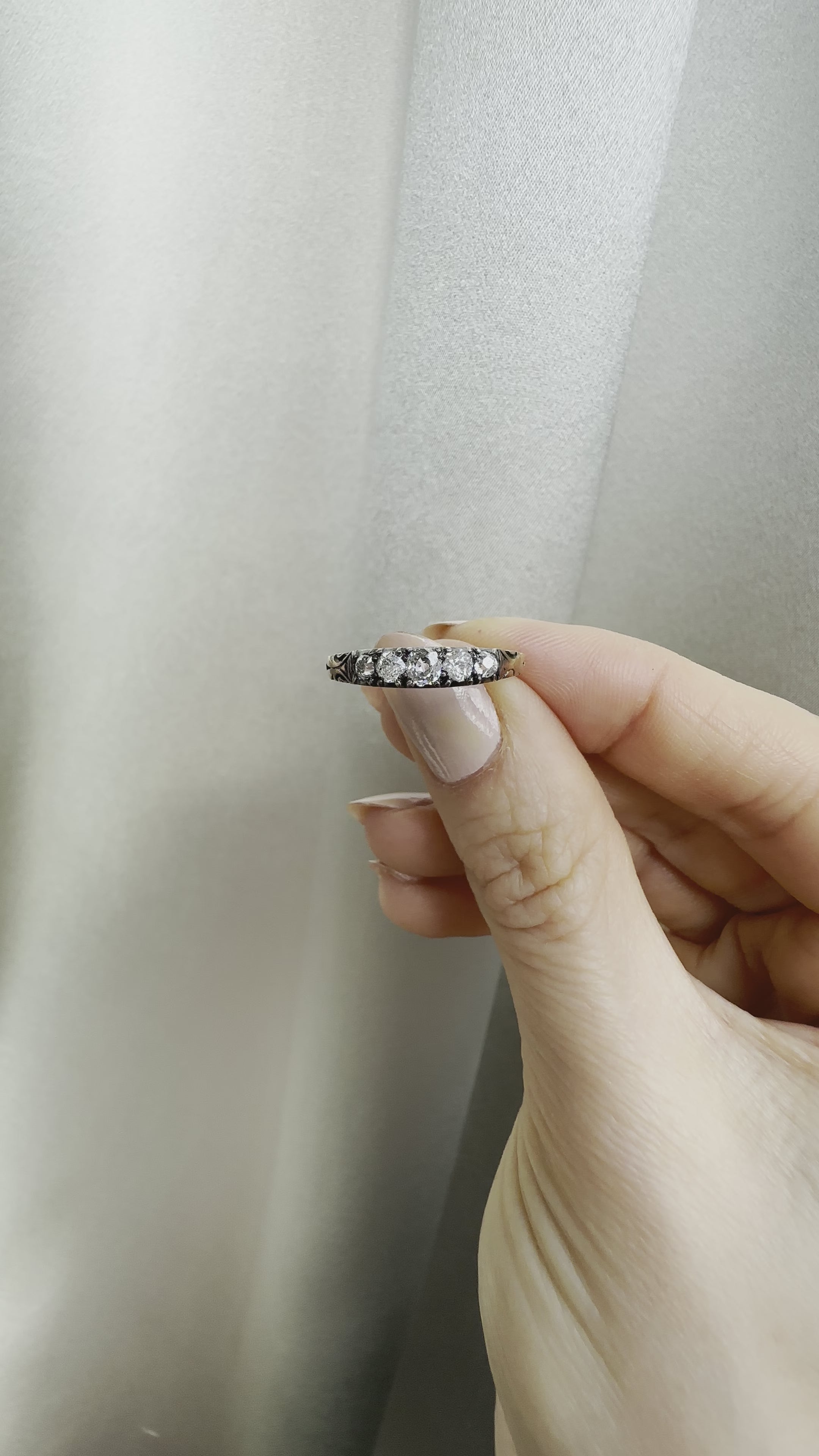 Less than 1  vintage engagement ring