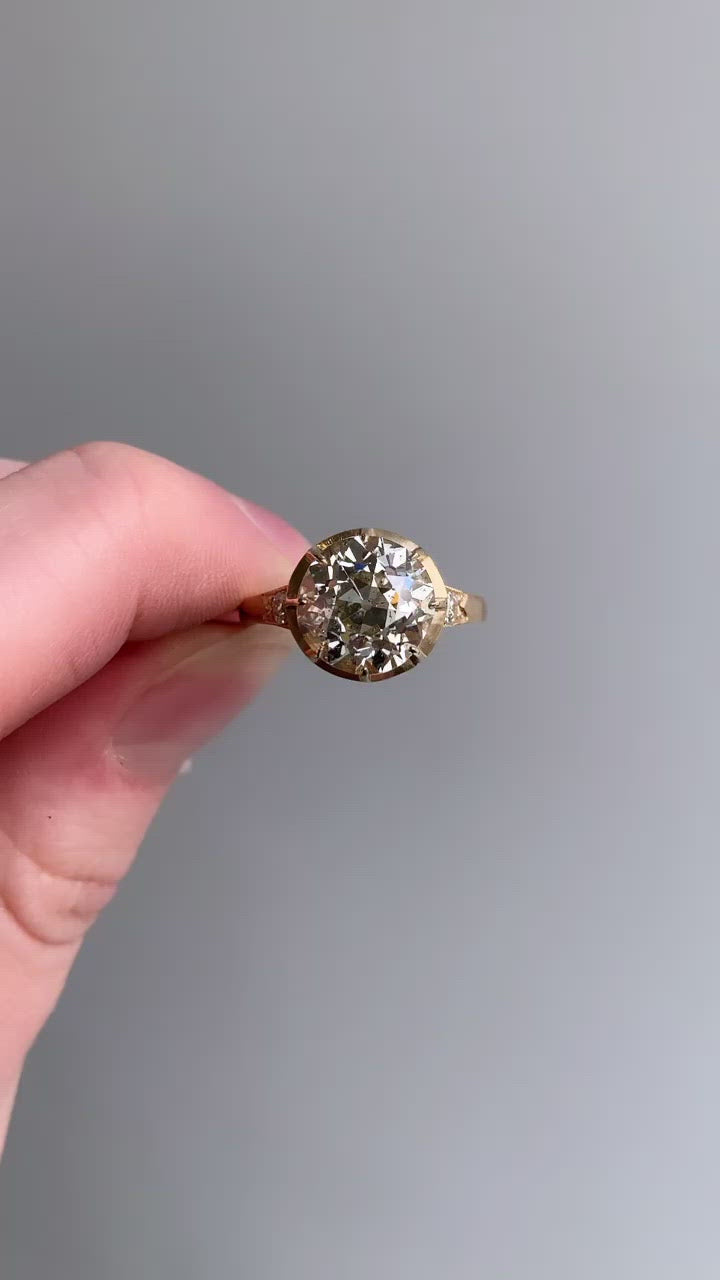 Old European cut diamond 
