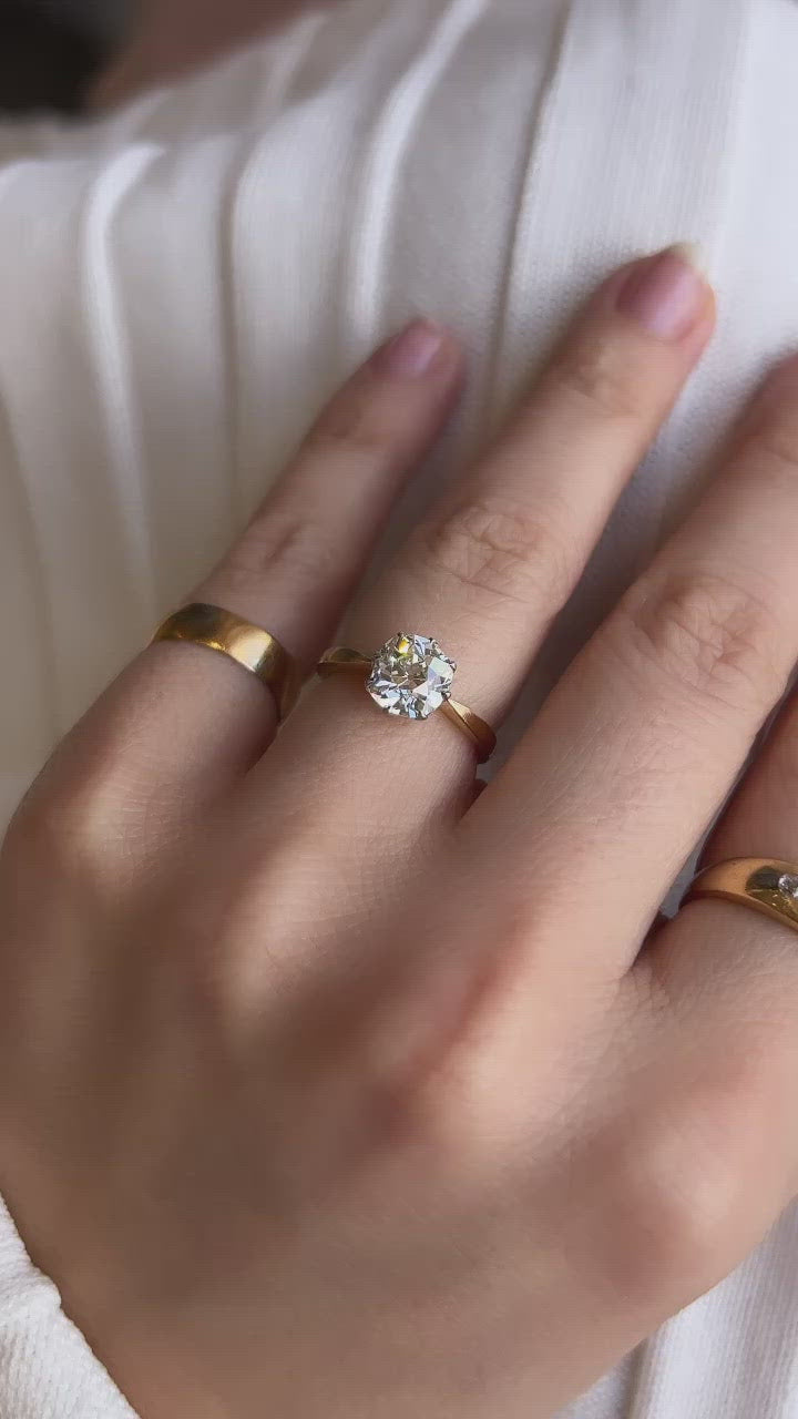 Old Mine cut diamond 