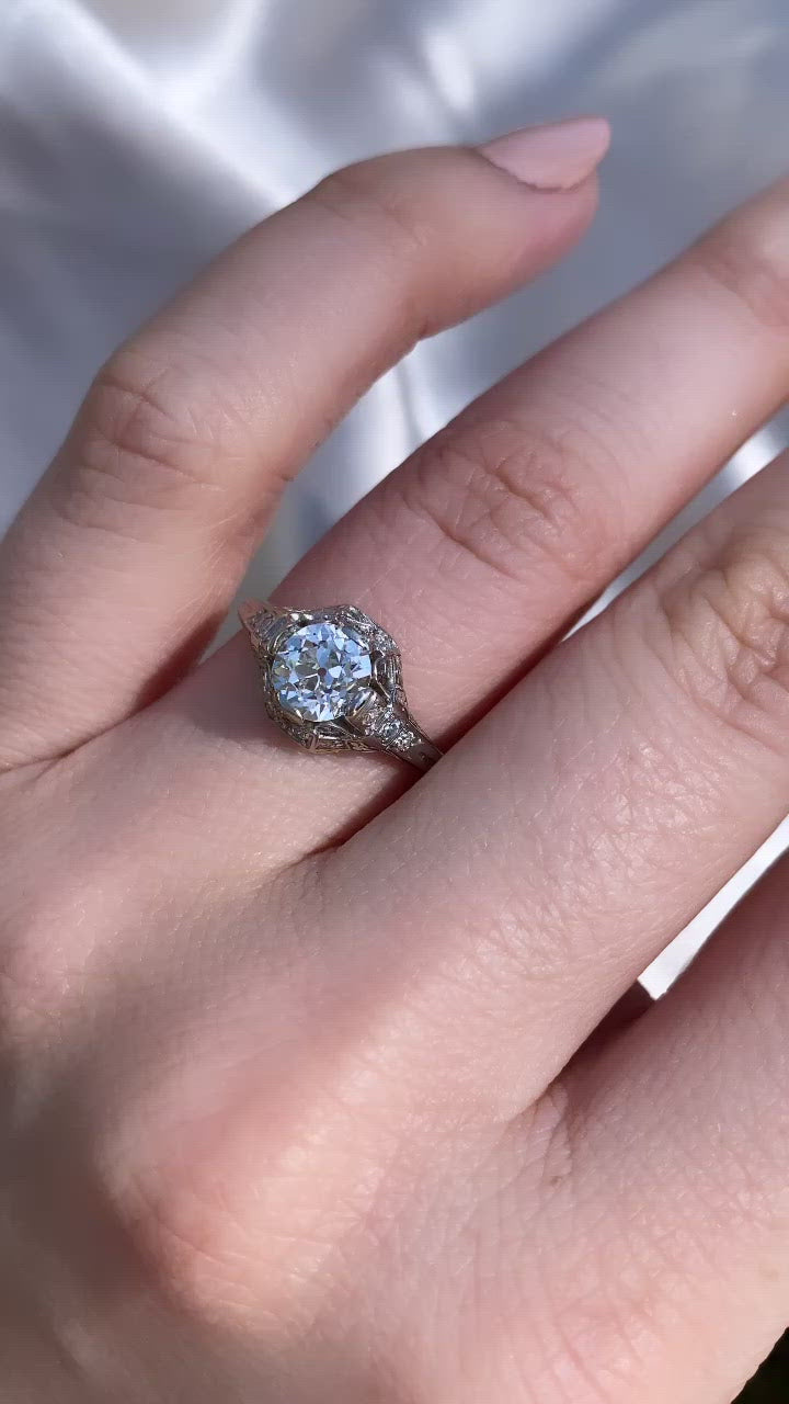 g-h-i color, vs clarity diamond in platinum setting