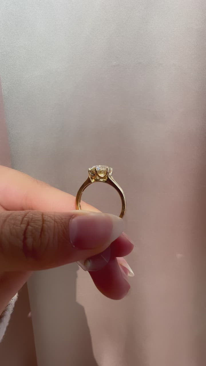 Old Mine cut diamond 