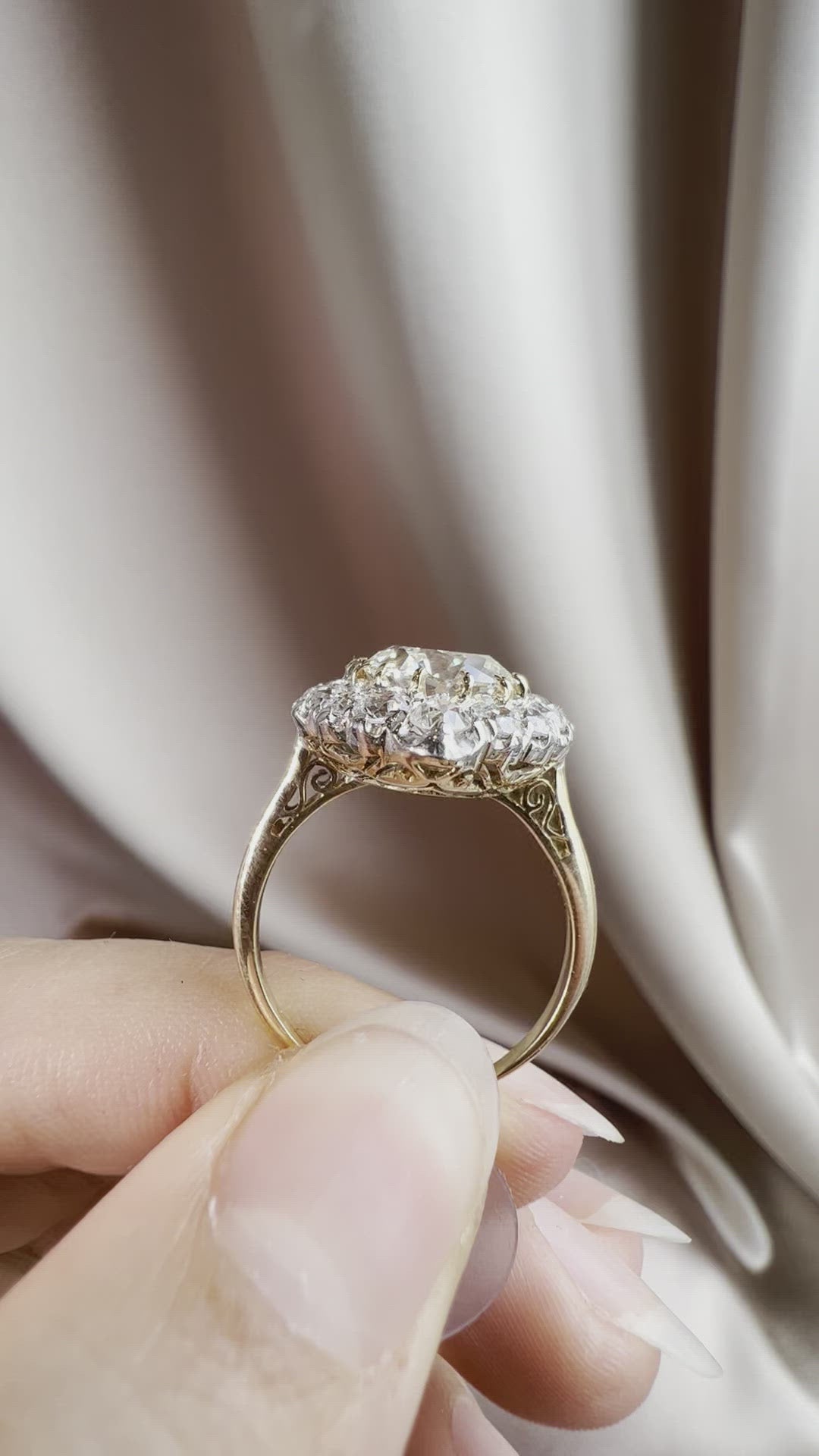 Transitional cut diamond 