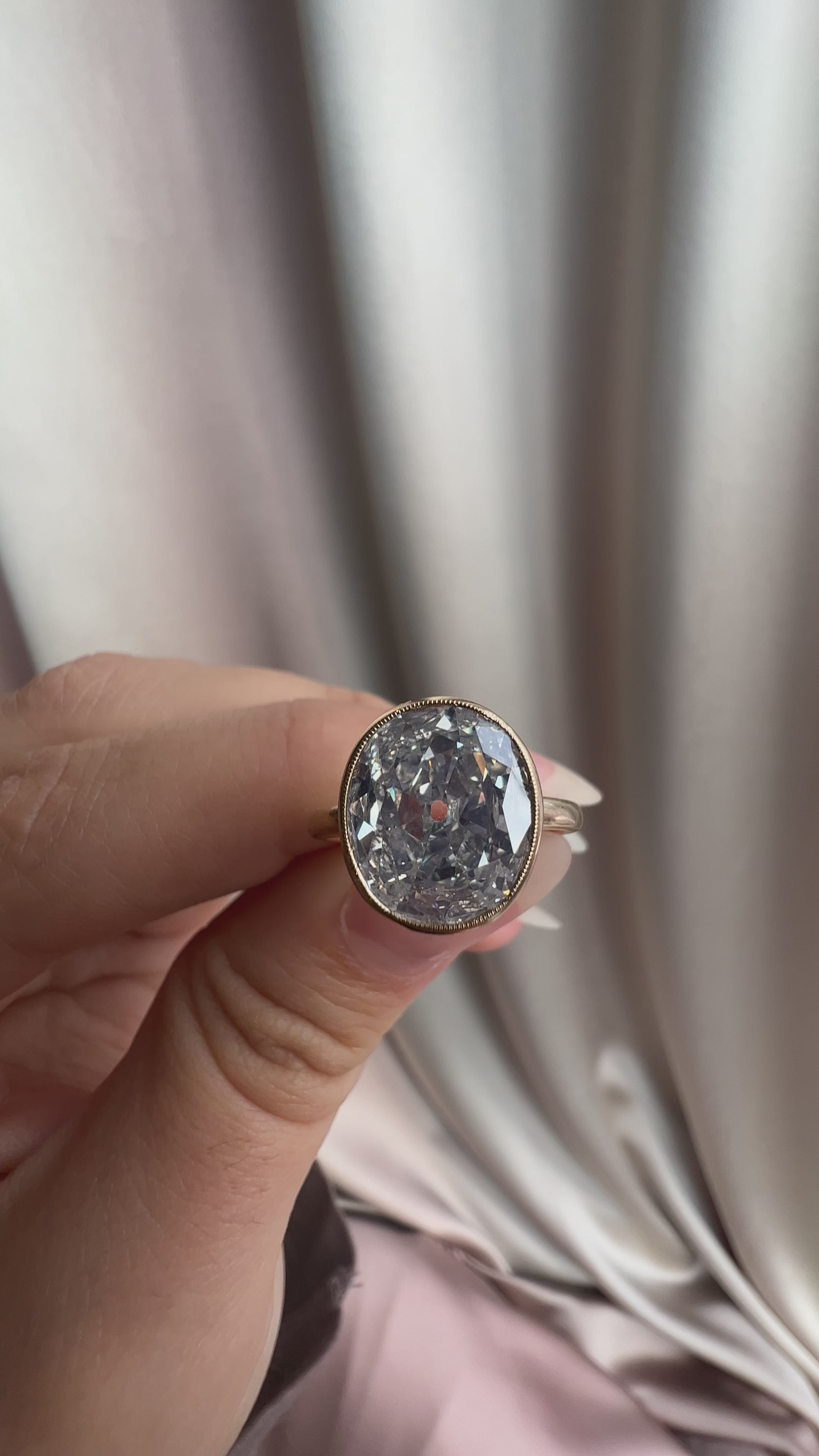 Marquise/Oval cut diamond 