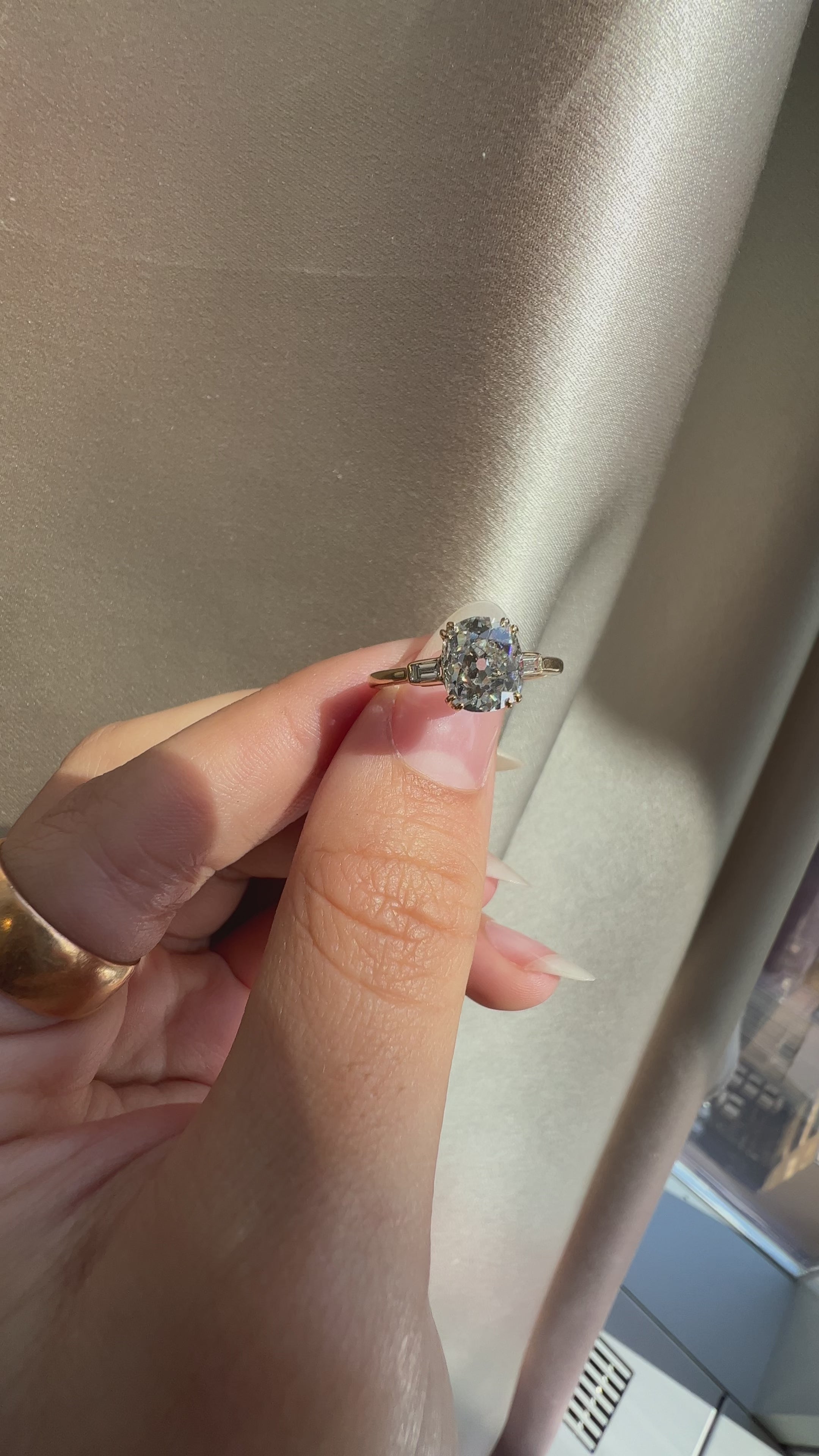 Old Mine cut diamond 