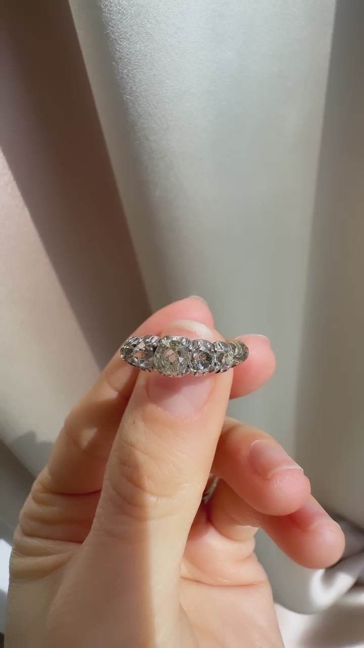 m-z color, si-i clarity diamond in two-tone setting