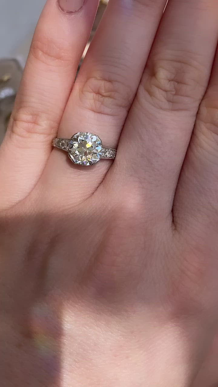 j-k-l color, vs clarity diamond in platinum setting
