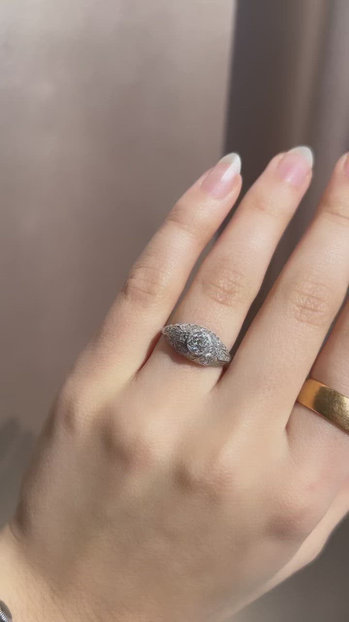 g-h-i color, si-i clarity diamond in platinum setting