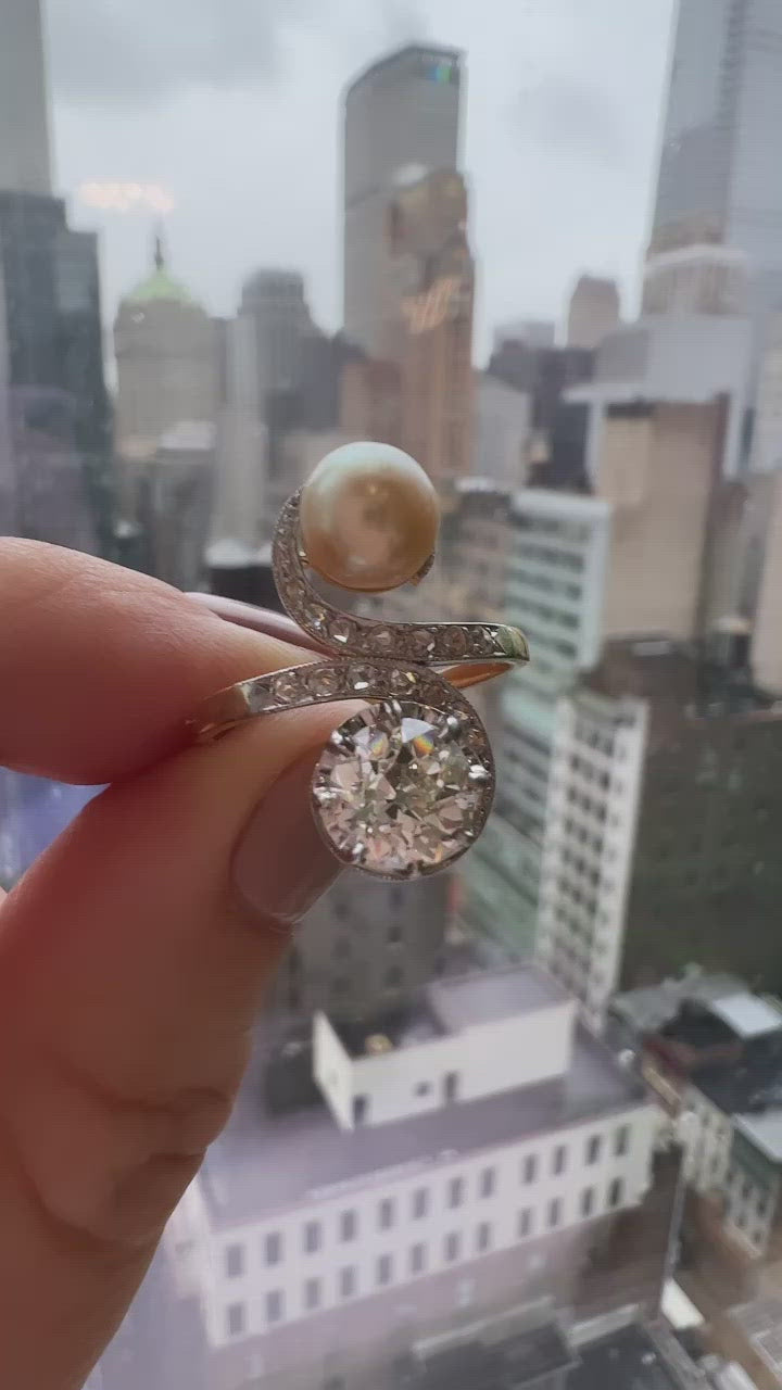 m-z color, vs clarity diamond rings in two-tone setting