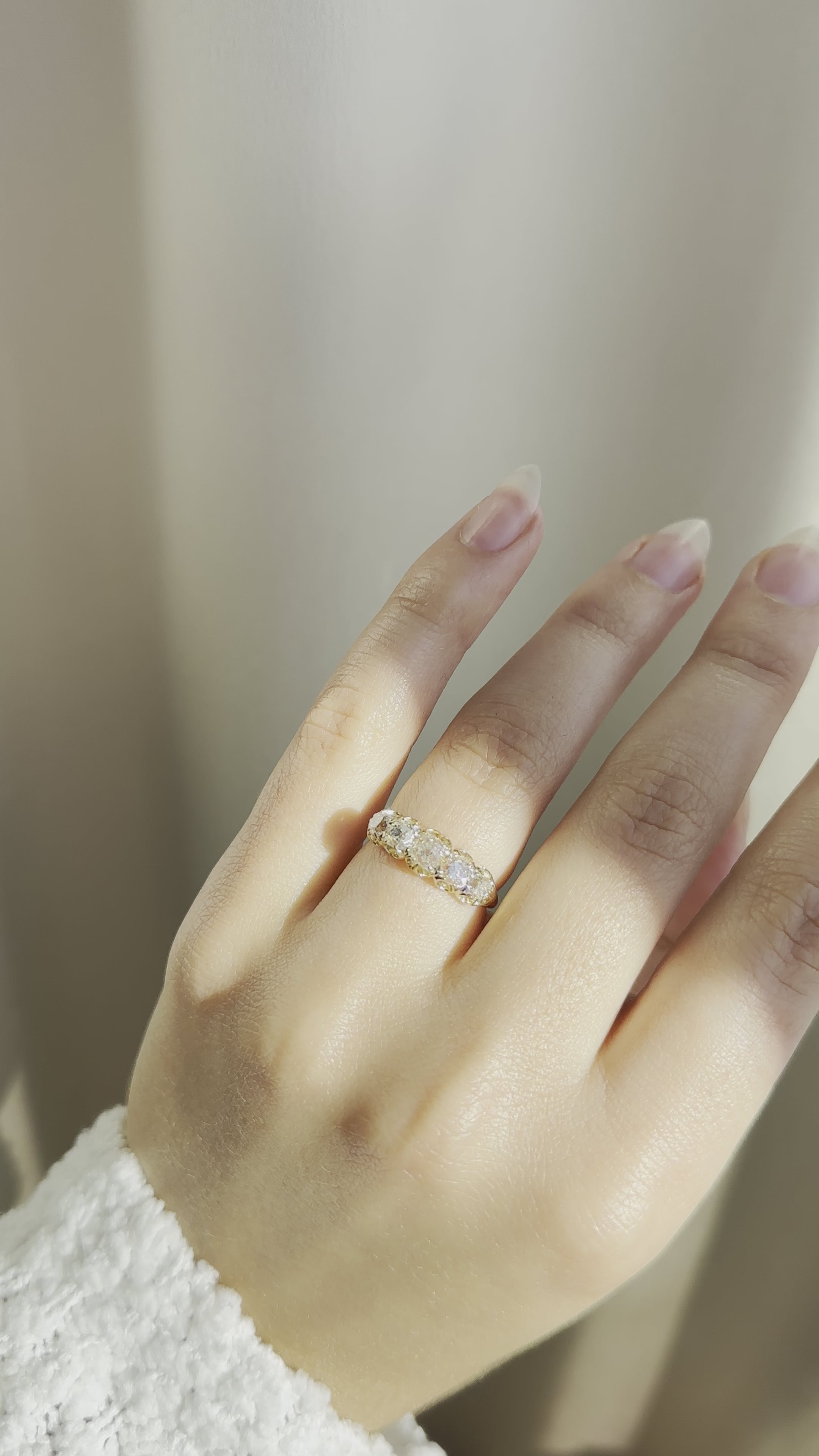 1-2 Carats vintage engagement ring