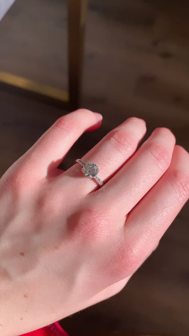 g-h-i color, si-i clarity diamond in platinum setting